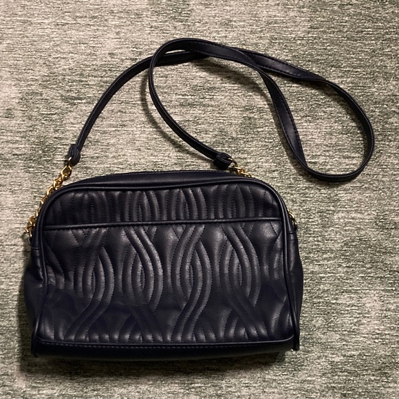 Handbags - Vintage Elegant navy Quilted crossbody purse